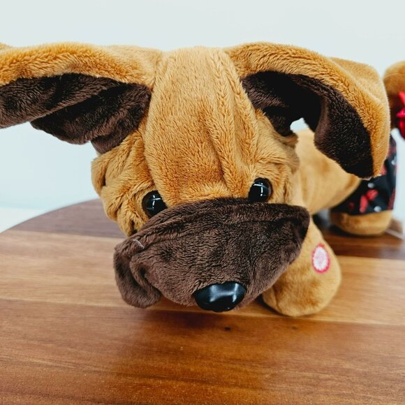 Dan Dee Animated Singing Weiner Dog Plush Valentines Day Gift Red Hot Lover Bell - Picture 6 of 10